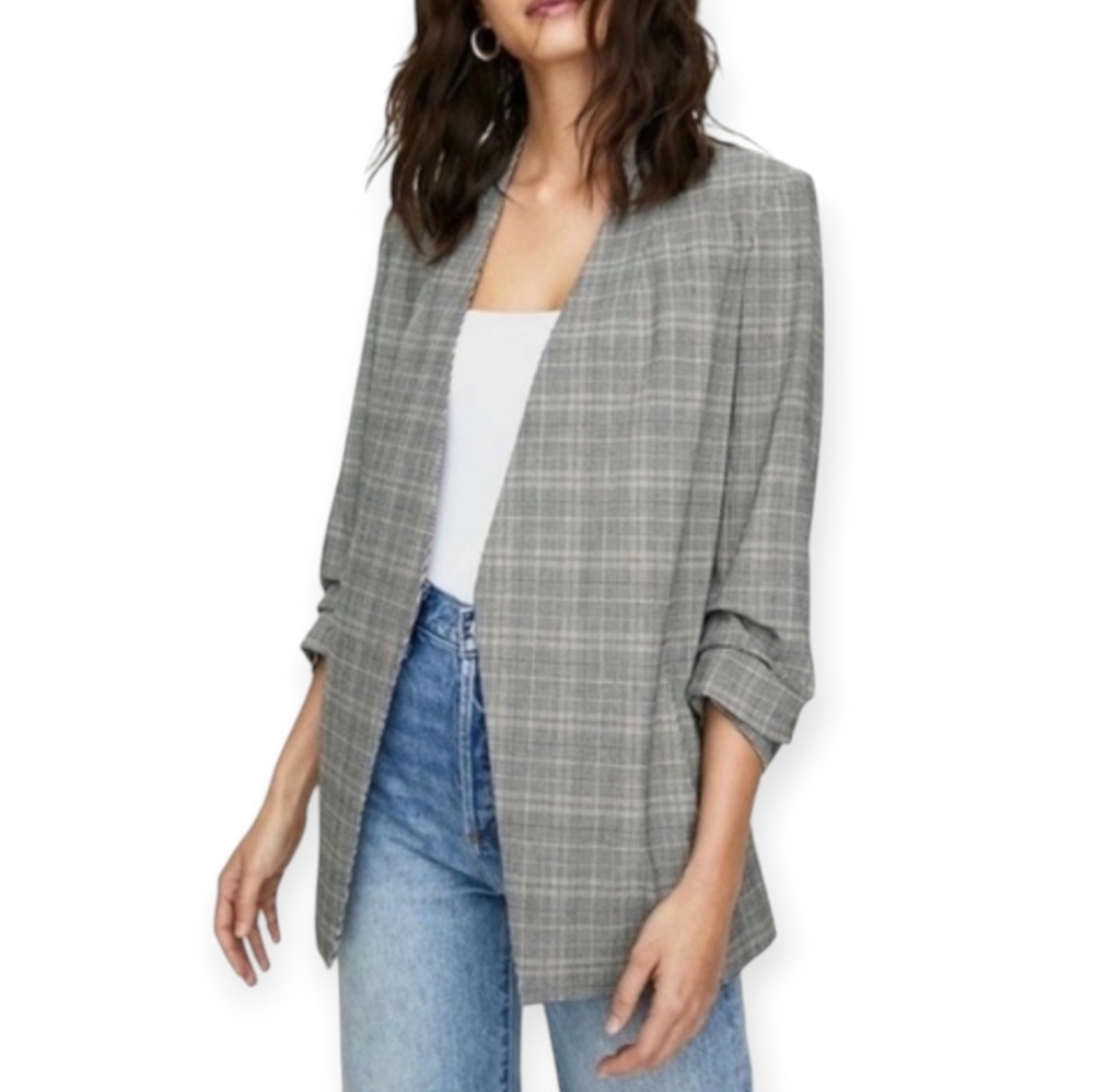 Aritzia Babaton Power Hip Blazer in a Gray Glen Plaid 3/4 Sleeve Size 2